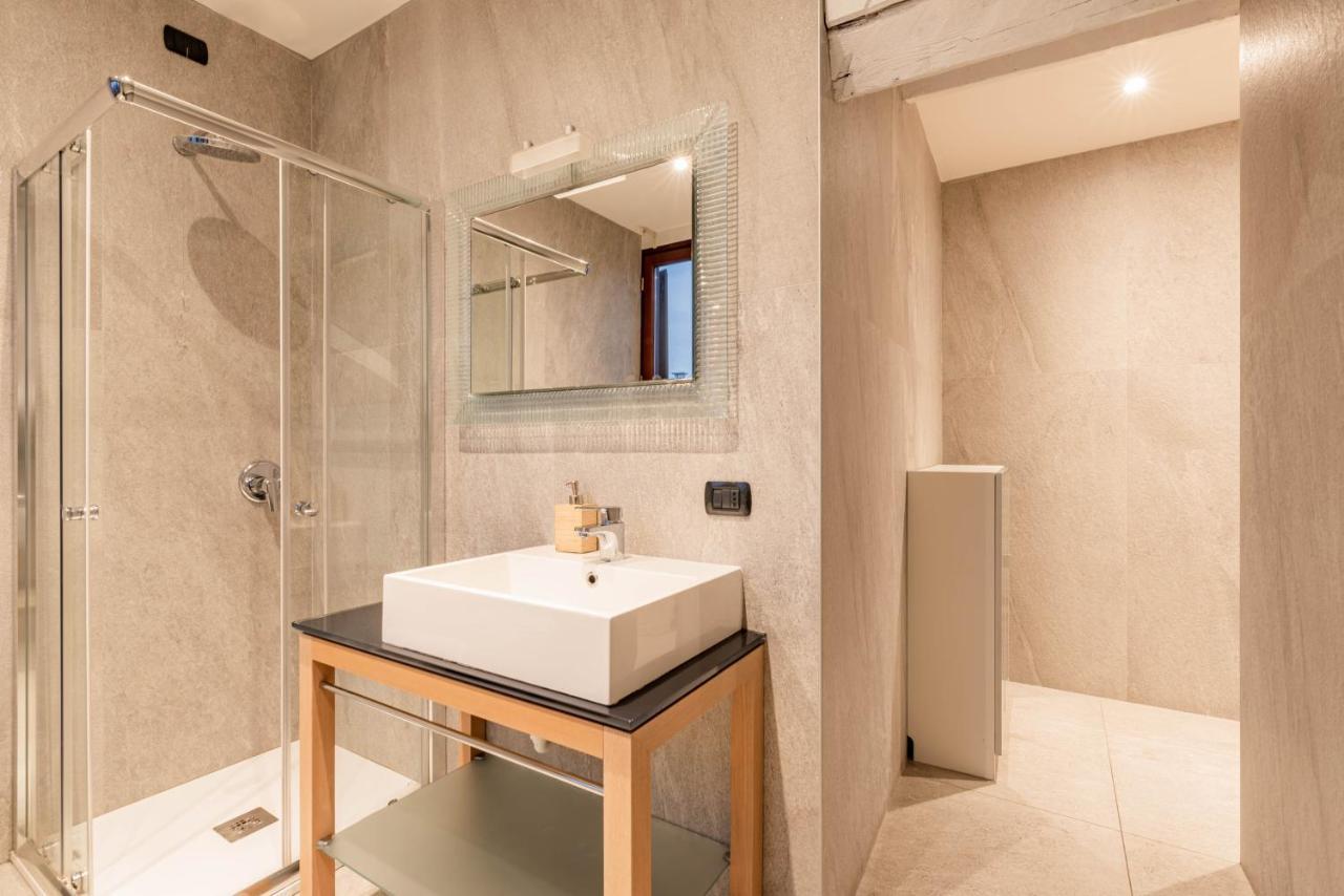 דירות מילאנו Brera Flat Near Duomo מראה חיצוני תמונה