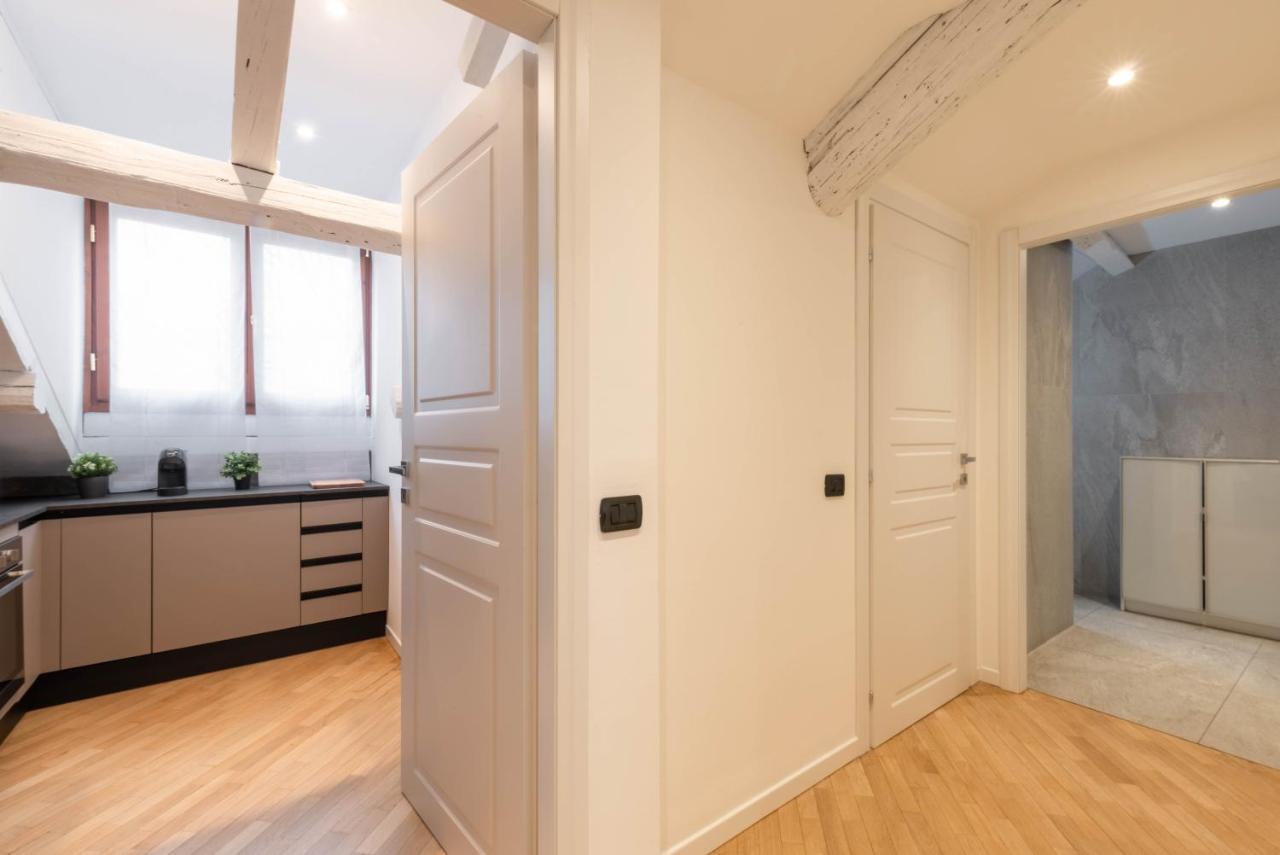 דירות מילאנו Brera Flat Near Duomo מראה חיצוני תמונה